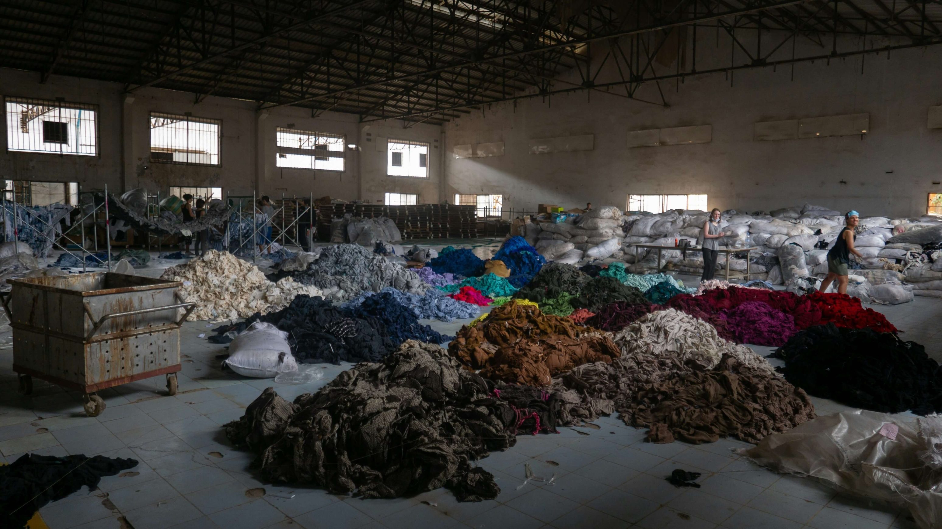 Textile waste fashion industry